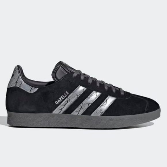 adidas Mandalorian Dark Saber Gazelle - Picture 3 of 8